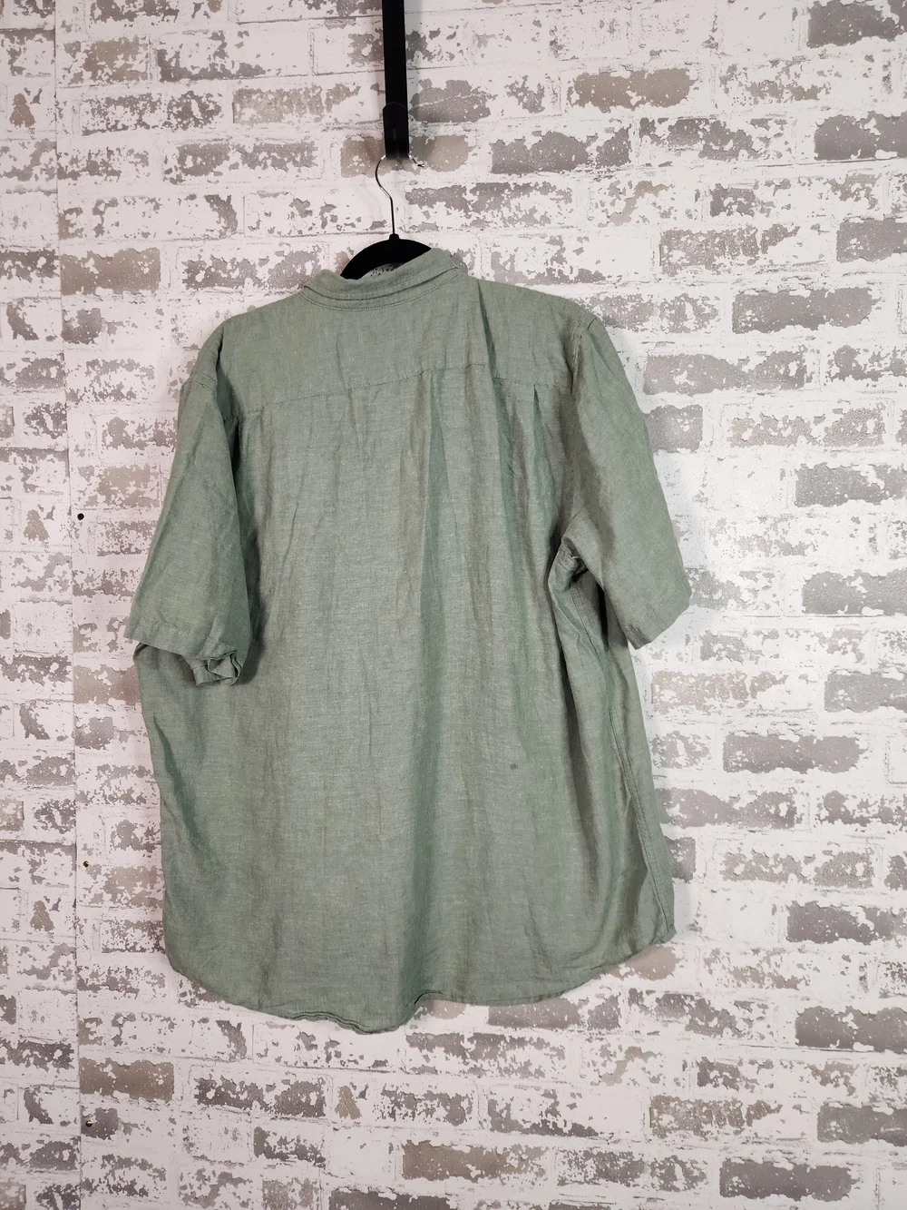 Old Navy Light Linen  Sage Green Short-Sleeve Button-Down Shirt